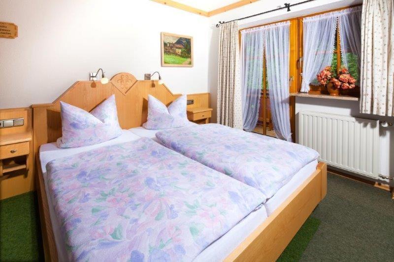 Pfingstlerlehen Apartment เชอเนา อัม เคอนิกเซ ภายนอก รูปภาพ